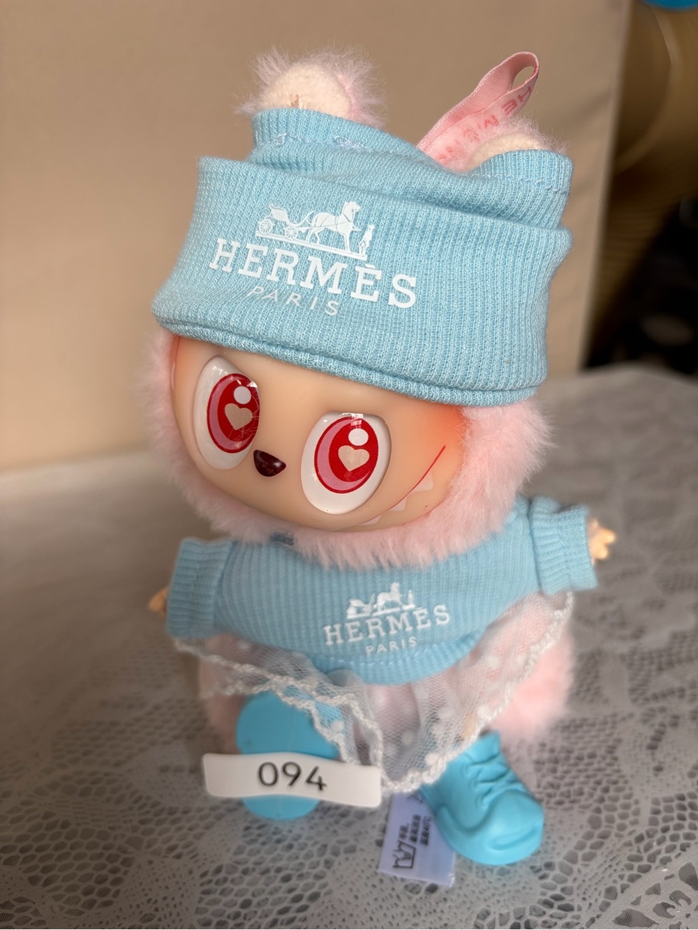 094,Hermès BlueLogo Bennie Hat & t-shirt W/white skirt,shoesLabubu doll(No doll)